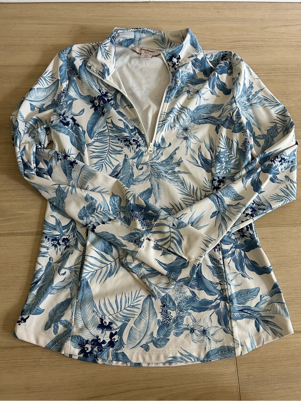 Tommy Bahama Golf Long Sleeve 1/4 Zip Shirt